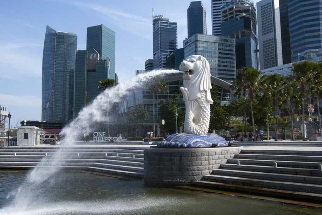 Singapore - best countries for immigration