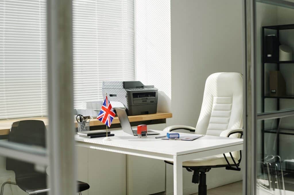 Ways to Get Permanent Residency in UK